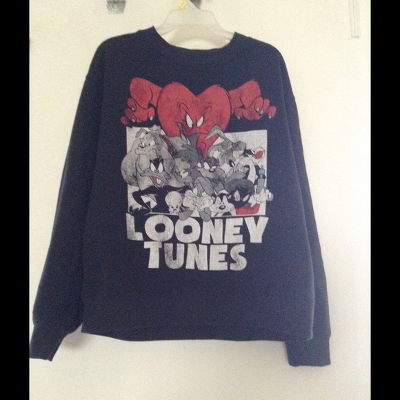 Vintage graphic sweater