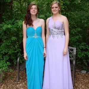 Beautiful bright blue/turquoise prom dress