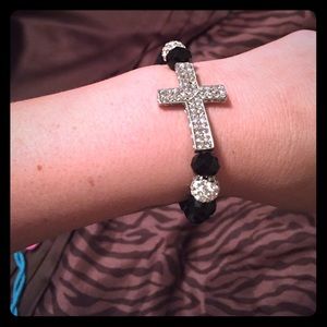 Cross bracelet ✝
