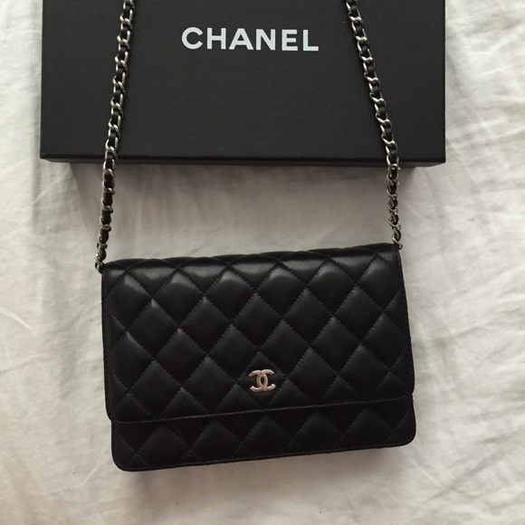 Chanel woc black lambskin
