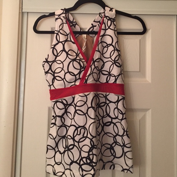 Like new lululemon tank