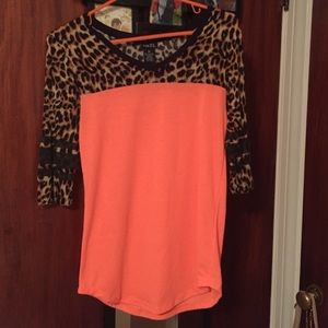 Leopard and hot pink shirt 💖