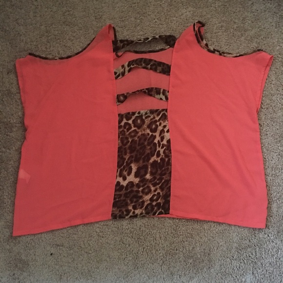 Cold Shoulder Tank - Picture 2 of 2