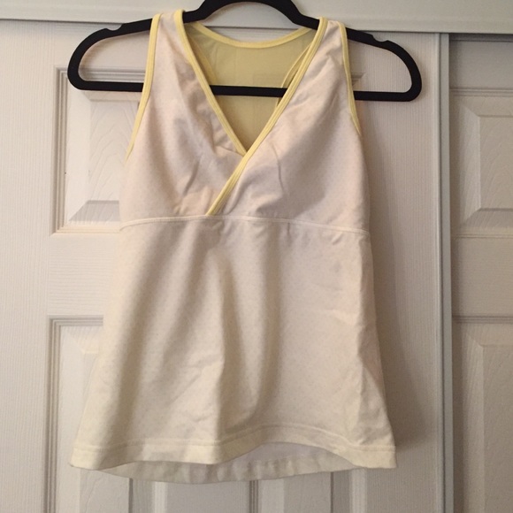 Lululemon tank