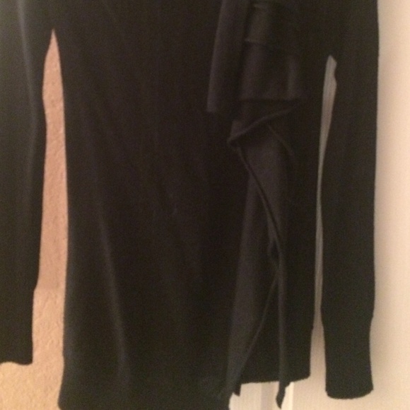 Sweater - Picture 3 of 3