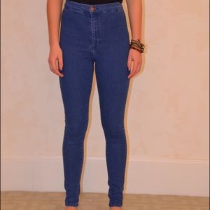 Waist size 28, Topshop Blue Jeans Highwaisted