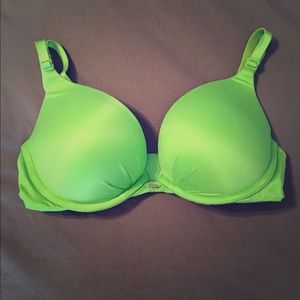 Victoria's Secret Fabulous bra