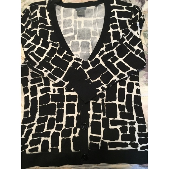 Ann Taylor Cardigan - Picture 3 of 3