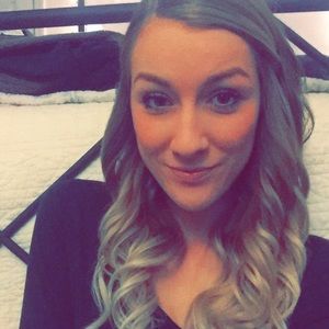 Meet your Posher, Sierra