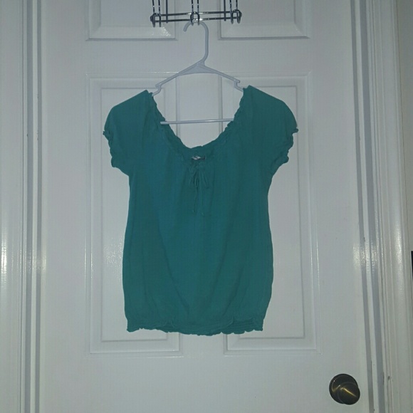 T shirt with tie