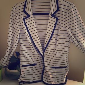 Adorable striped blazer