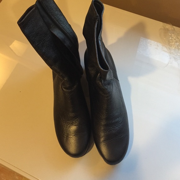 Arche Brad Black 40 - Picture 2 of 2