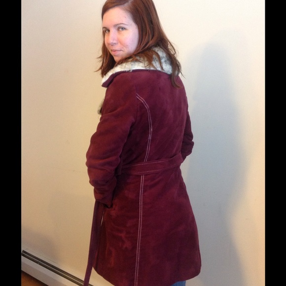 ❌SOLD❌ 1970s burgundy pea coat. Mint condition - Picture 2 of 4