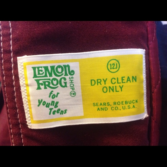 ❌SOLD❌ 1970s burgundy pea coat. Mint condition - Picture 3 of 4