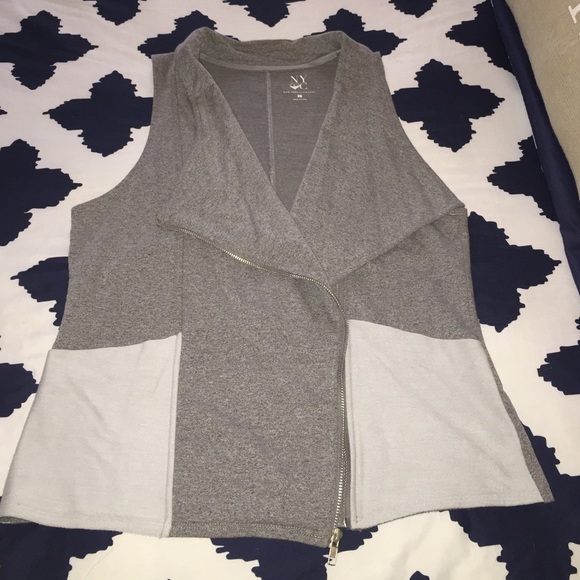 ❌SOLD❌ NY&Co. Moto Vest