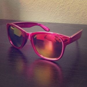 Sunglasses: cute and fashionable!!❤️💎