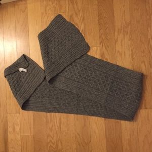 Madewell Grey 100% wool scarf