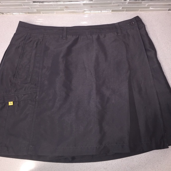 Adventure Clothing by Sportif gray skort