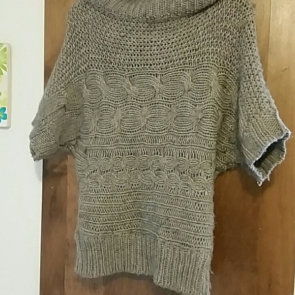 Limited big cowl dolman sweater - Picture 3 of 3