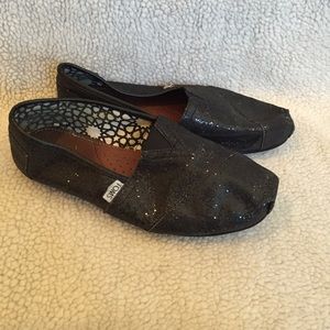 Sparkly Black toms