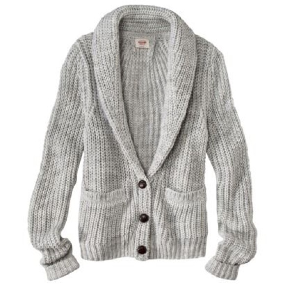 Cable Knit Sweater Gray