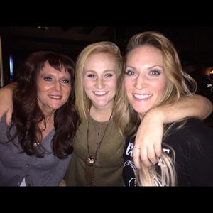 Meet your Posher, Haley