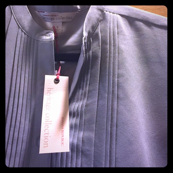 BR Heritage collection blouse NWT- Offers Welcome!