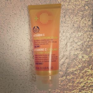 Body Shop Facial Cleansing Polish - NEW!