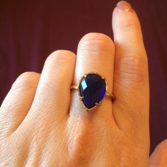 Kendra Scott Jewelry - Kendra Scott Daisy ring Size 8