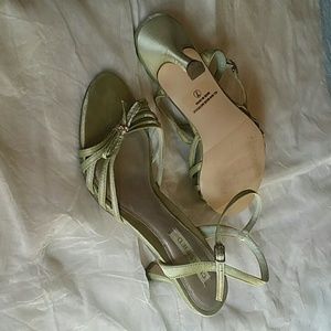 CLASSIFIED  OPEN HEELS SHOES