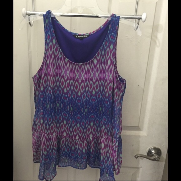 Closet Closing in 24 hrs! Express MultiColored Top - Picture 3 of 3