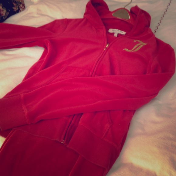 Juicy velour jogging suit