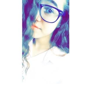 Meet your Posher, Angelique