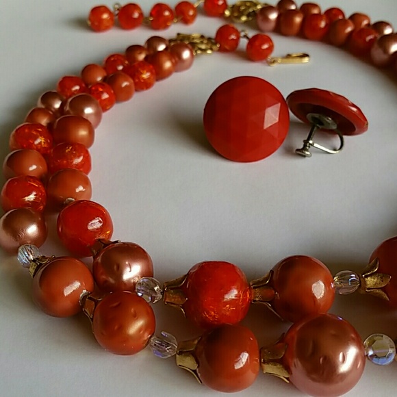 Vintage Orange Necklace and Earring Set - Picture 2 of 3
