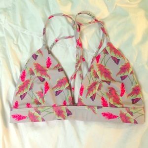 Acacia- Awapui Top in Vintage Hawaii- Size M