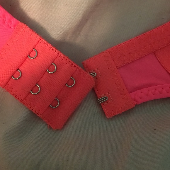 Bra - Picture 3 of 4