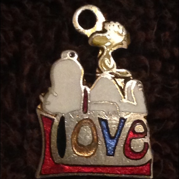 Snoopy necklace pendant