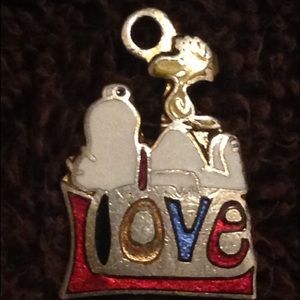 Snoopy necklace pendant