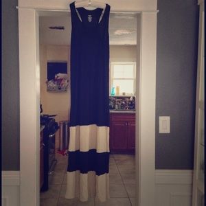 Racerback Maxi