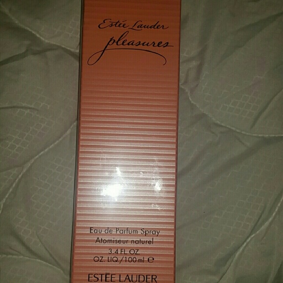 Estee Lauder "Pleasures" Perfume