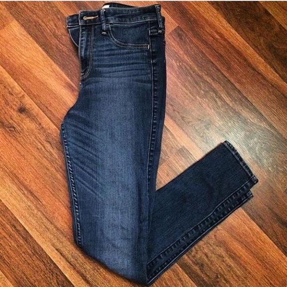 Hollister High Waisted Skinny Jeans