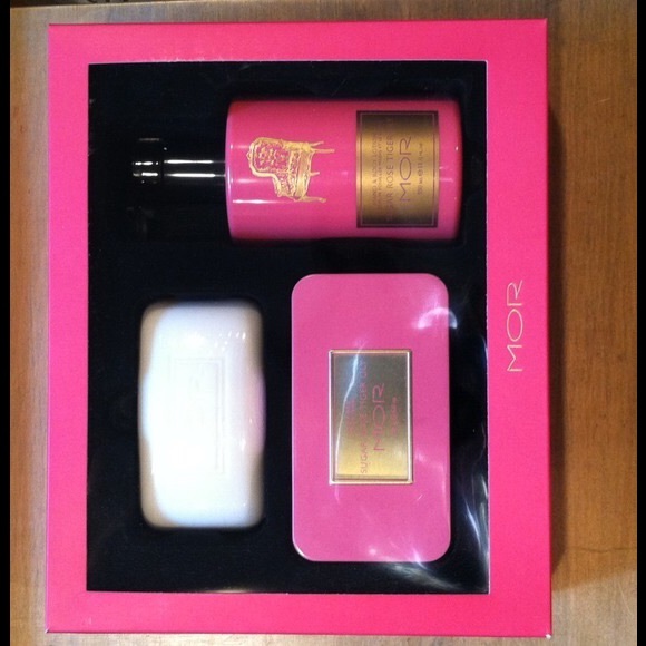 Sugar Rose Tiger Lily Gift Pack - Picture 3 of 3