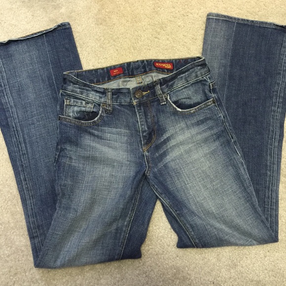 Express Jeans - Picture 2 of 2