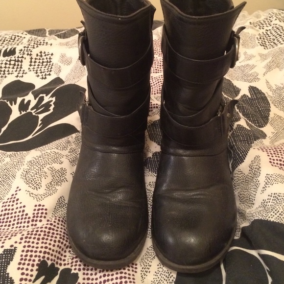 Black boots