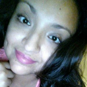 Meet your Posher, Anahi