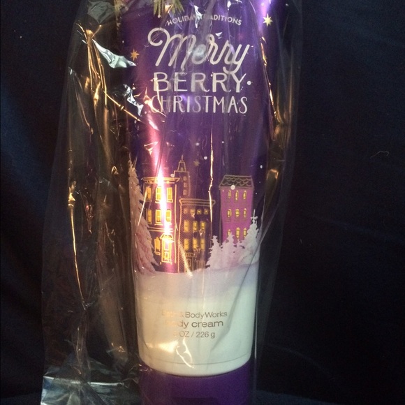 Bath and Body Works, Merry Berry Christmas - Picture 1 of 2