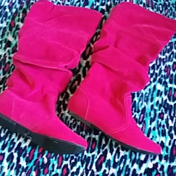 Boots - Picture 2 of 2