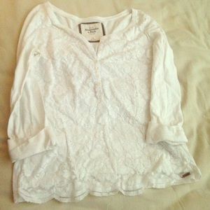 3/4 sleeve lace-front shirt