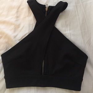 Tobi Black Keyhole Crop Top size small