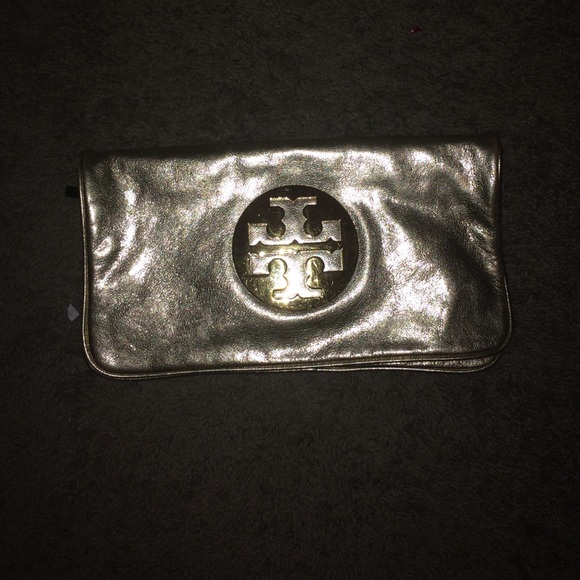 Tory Burch clutch- no chain